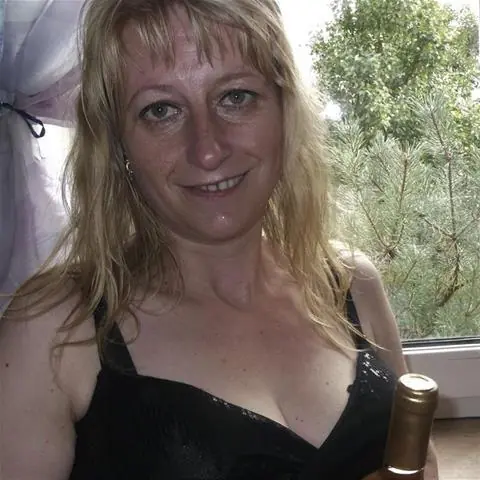 barátságostessie image 1